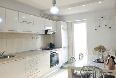 Apartament cu 3 camere decomandat, mobilat în Popa Șapcă - 10