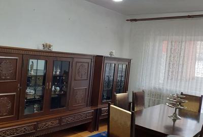 Apartament cu 4 camere decomandat în Luncă - 4