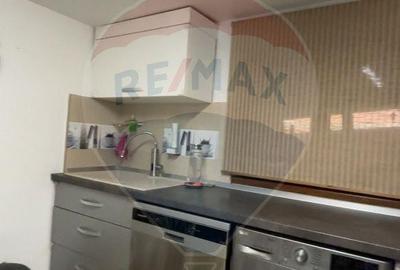 Casă cu 4 camere cu Teren 1378 Mp în Șeica Mică - 12