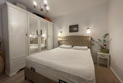 Apartament cu 3 camere decomandat în Torontalului