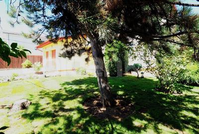 Vilă cu 5 camere | 2 garaje | 350mp gradina - 1