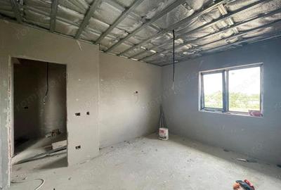 Casă cu 3 camere cu Teren 340 Mp în Urseni - 7