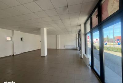 Spațiu comercial, de 421 mp, în Central - 5