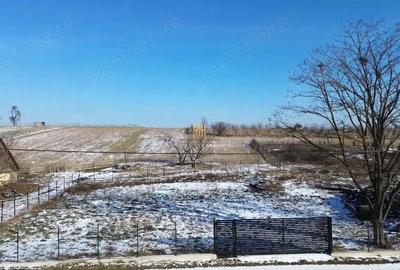Teren de 2000 mp, în Liteni (Moara) - 2