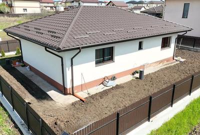 Casă individuală cu 3 camere cu Canalizare în Valea Lupului - 4