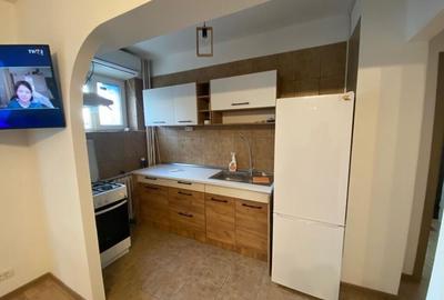 Dristor inchiriere garsoniera dec , bloc mixt - 7