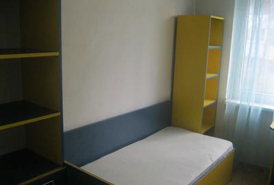 Apartament cu 4 camere semidecomandat în Rogerius - 4