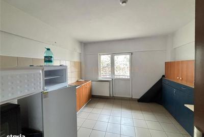 Spațiu comercial, de 202 mp, în Central