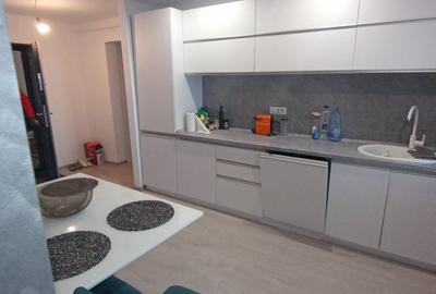 Apartament cu 2 camere decomandat în Faleza Nord - 10