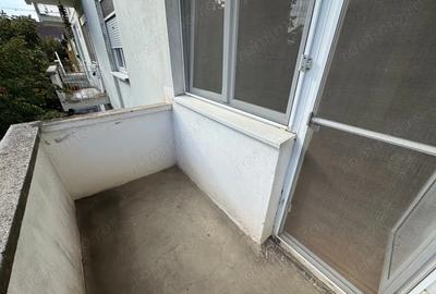 Disponibil imediat. Etaj 2. 400 m de Opera - 3