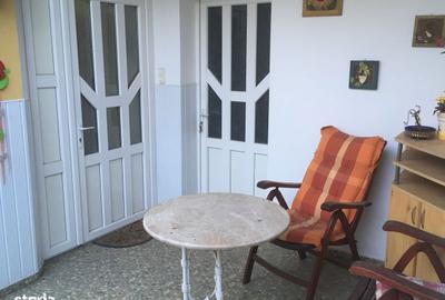 Casă cu 3 camere decomandat în Ultracentral - 3