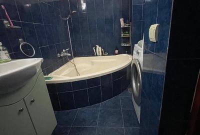 Casa de Vanzare - 3 camere, curte, 2 terase si gradina - 7