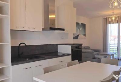 Apartament cu 3 camere decomandat în Central - 12
