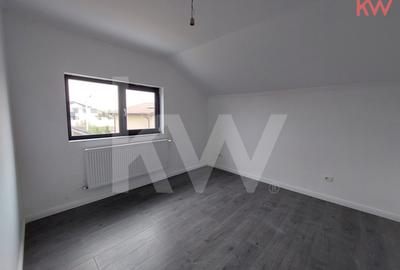 Casă individuală cu 5 camere cu Canalizare în Exterior Est - 13