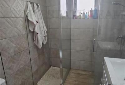 Casă cu 4 camere cu Canalizare în Dragomirești-Deal - 10