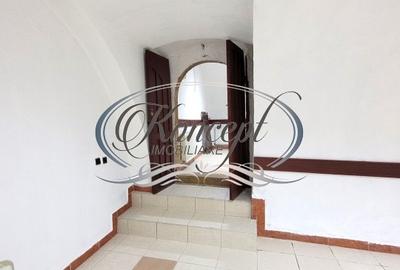 Spatiu cu suprafata generoasa, in centrul Clujului - 2