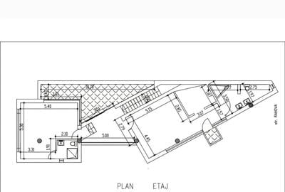 Casă cu 4 camere în Școlilor - 15