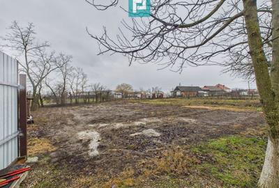 Casă cu 2 corpuri și 3 camere în Nădab - 12