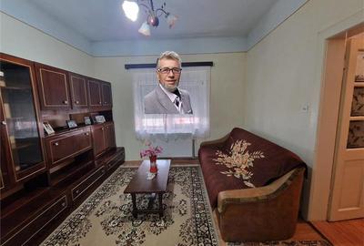 Casă individuală cu 5 camere cu Teren 115 Mp în Muncitoresc - 1