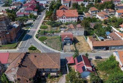 Casă individuală cu 4 camere cu Canalizare în Central - 21