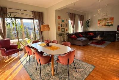 Casă cu 5 camere cu Teren 535 Mp în Central