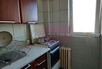 Garsonieră decomandată în Militari