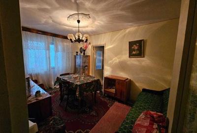 APARTAMENT 3 CAMERE SEMIDECOMANDAT CONFORT 2 ZONA KM 4-5 - 6