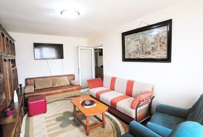 Apartament cu 3 camere decomandat în Intim - 1