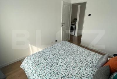 Apartament cu 3 camere decomandat, mobilat în Rovine - 8