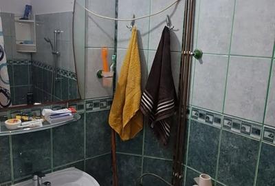 Garsonieră decomandată, mobilată în Astra - 6