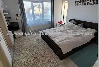 Casă cu 5 camere în Central - 1