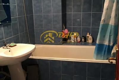 Apartament cu 2 camere decomandat în Canta - 2