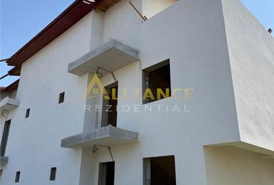 Casă cu 5 camere cu Teren 80 Mp în Central - 13