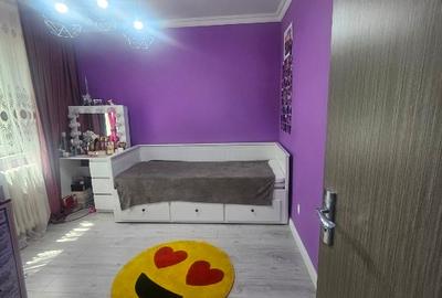 Proprietar vand apartament 3 camere decomandat zona Teiul Doamnei preț 155.000 - 12