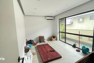 Casă cu 6 camere cu Teren 200 Mp în Central - 4