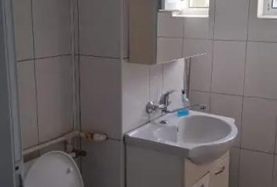 Apartament cu 2 camere decomandat în Central - 10