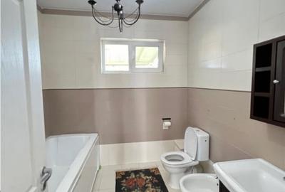 Apartament cu 4 camere semidecomandat, mobilat în Iris - 8