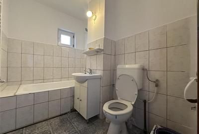 Etaj 2 bloc izolat cu centrala proprie - 11