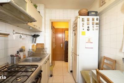 Apartament cu 3 camere semidecomandat în Drumul Taberei - 13