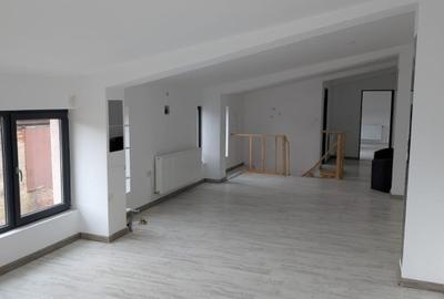 VILĂ DE ÎNCHIRIAT – ZONA PIATA VICTORIEI / GARA DE NORD - 6