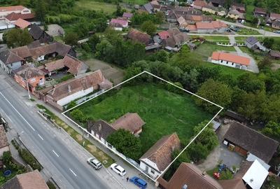 2 CASE + TEREN GENEROS | BUNESTI- LA DOAR 7 KM DE VISCRI - PATRIMONIU UNESCO - 1