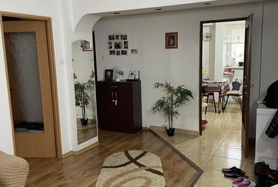 Apartament cu 3 camere decomandat în Ultracentral - 2
