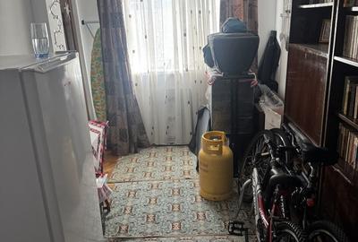Casă cu 3 camere cu Teren 358 Mp în Central