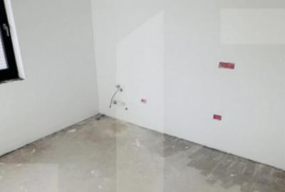 Casă cu 3 camere cu Teren 275 Mp în Vladimirescu - 4