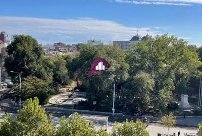 Apartament cu 2 camere decomandat în Universitate