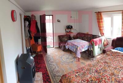 Cabana  cu teren 2600 mp in Santejude-Vale zona Taga, Sic,  Sacalaia - 9