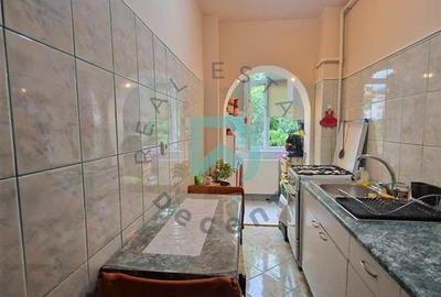 Garsonieră decomandată, mobilată în Astra - 3