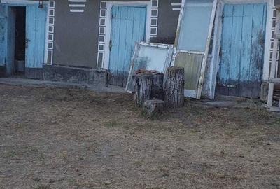 Casă cu 4 camere în Văleni - 3