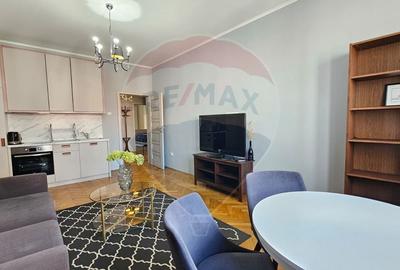 Inchiriez apartament PREMIUM cu 3 camere in zona Ultracentrala - 2