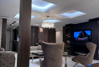 Penthouse futurist situat in Mamaia Nord - 15